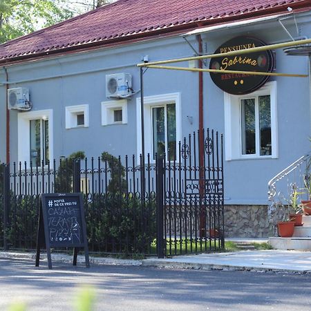 Pensiunea Sabrina Baile Lacu Sarat Exterior foto