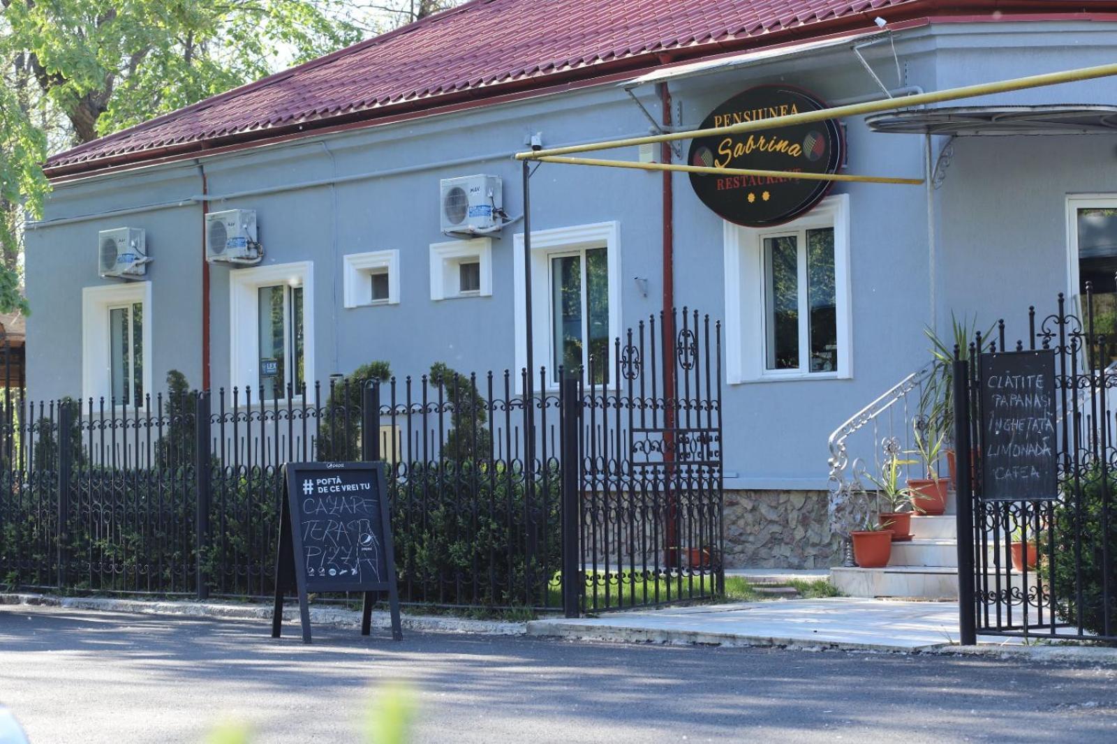 Pensiunea Sabrina Baile Lacu Sarat Exterior foto